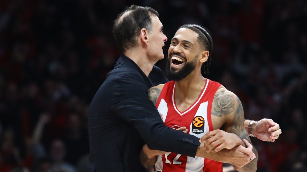 Ολυμπιακός – Μπαρτσελόνα 87-75: Πήρε το ντέρμπι συνεχίζοντας τις υψηλές πτήσεις στην Euroleague