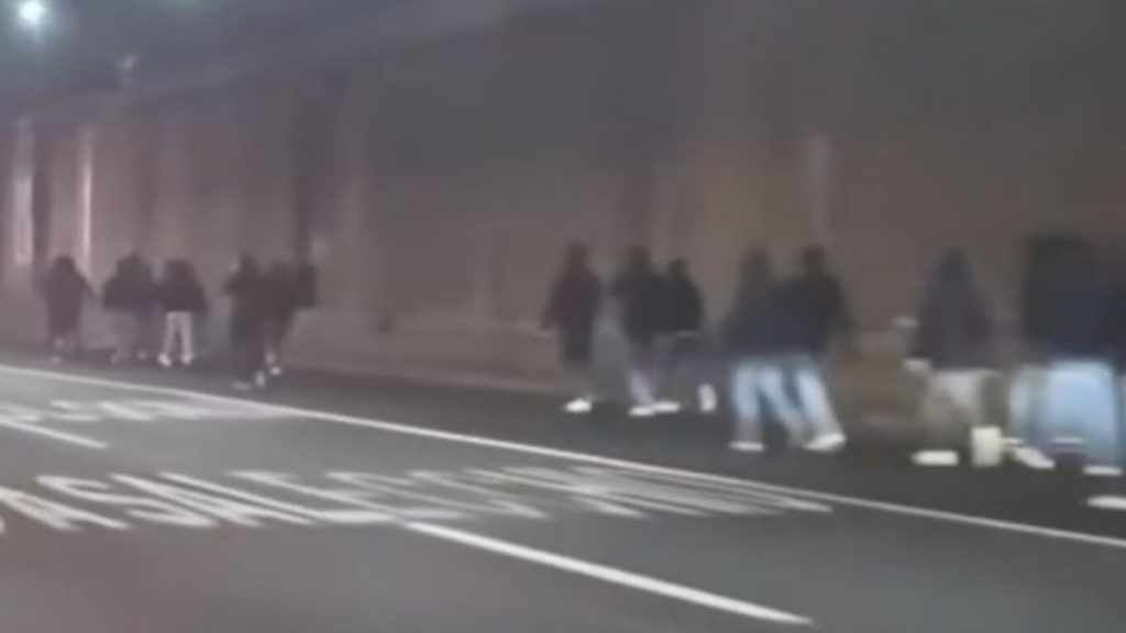 Επεισόδια μεταξύ οπαδών της Φιορεντίνα και της Ρόμα σε αυτοκινητόδρομο στη Μπολόνια