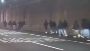 Επεισόδια μεταξύ οπαδών της Φιορεντίνα και της Ρόμα σε αυτοκινητόδρομο στη Μπολόνια