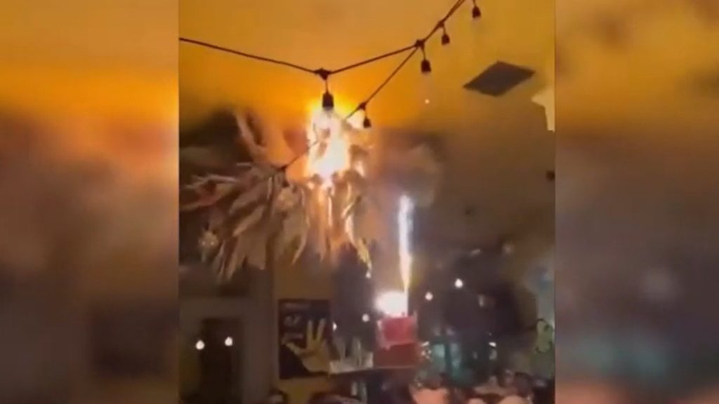 Από την Ελβετία στο Παγκράτι: Τα βεγγαλικά που λίγο έλειψε να γράψουν τραγωδία και στην Ελλάδα