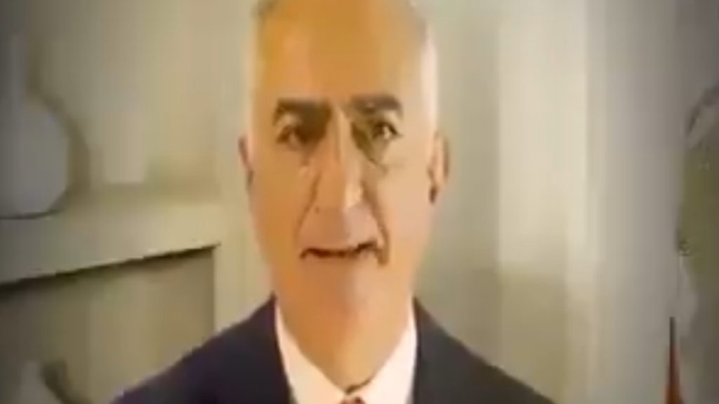 Χάκερ στο Ιράν παραβίασαν τα κανάλια και διέδωσαν μήνυμα του Ρεζά Παχλαβί – “Μην ενδώσετε στην καταστολή”