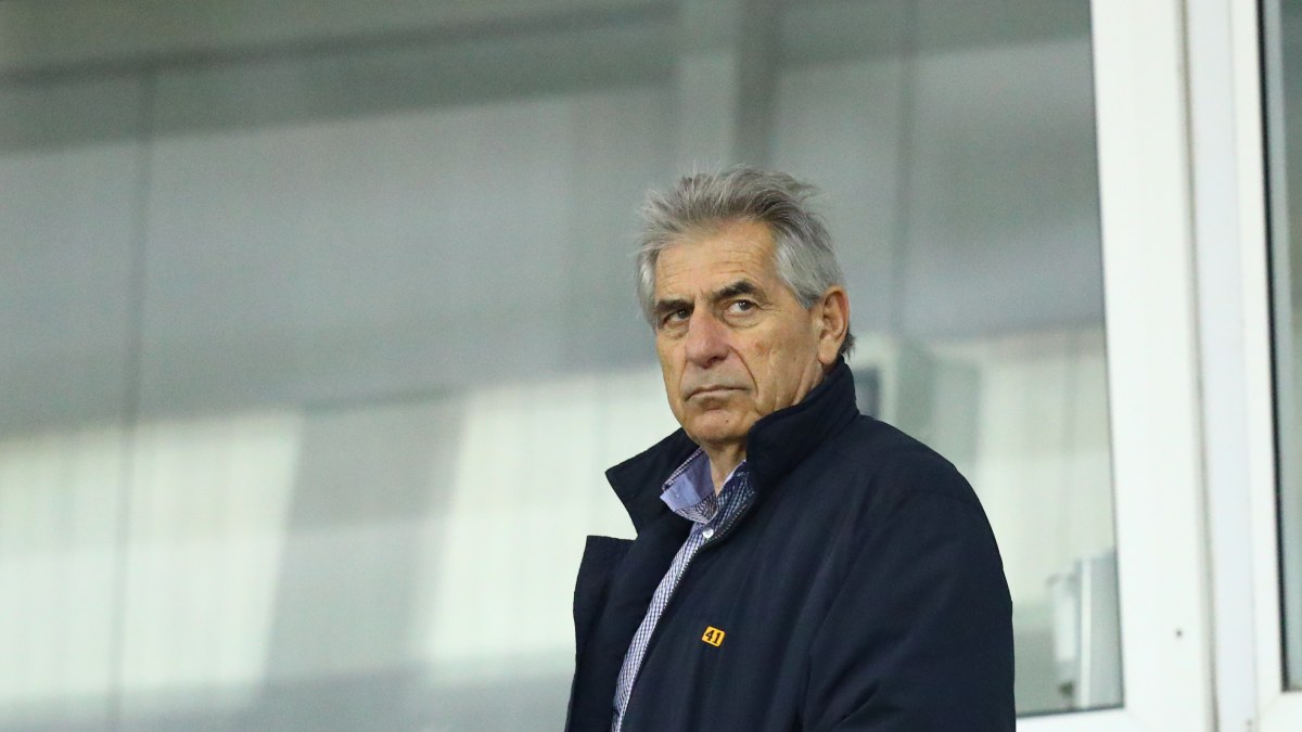 ΠΑΟΚ: Συγκλονισμένος ο Άγγελος Αναστασιάδης με τον θάνατο των 7 οπαδών στη Ρουμανία – “Έτρεμαν τα πόδια μου, δεν ήθελα να μιλήσω με κανέναν”