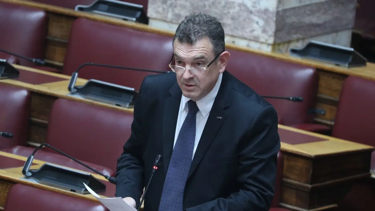Στο πλευρό της Καρυστιανού ο Νίκος Παπαδόπουλος για τις αμβλώσεις – “Πογκρόμ της πολιτικής ορθότητας απέναντι στο αγέννητο παιδί”