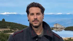 Νάσος Παπαργυρόπουλος: Υπέγραψε σύμφωνο συμβίωσης με 27χρονη Κολομβιανή καλλονή