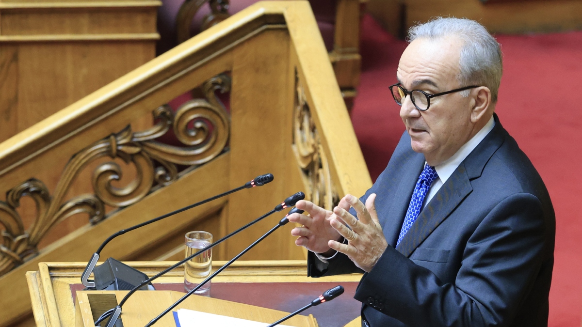 Παπαθανάσης: Έγκριση Περιφερειακών Προγραμμάτων Ανάπτυξης 988 εκατ. ευρώ για Κρήτη, Δυτική Ελλάδα και Στερεά Ελλάδα