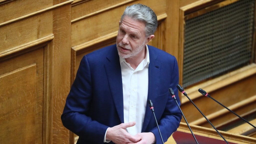 Γερουλάνος: «Αν θεωρούσα πως όλα πάνε καλά, δεν θα έκανα προτάσεις – Λέμε τι θα μπορούσε να γίνει» (Βίντεο)