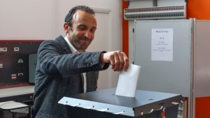 Πορτογαλία: Στον β’ γύρο θα κριθεί ο νικητής των προεδρικών εκλογών – Αντιμέτωπες η κεντροαριστερά και η ακροδεξιά 