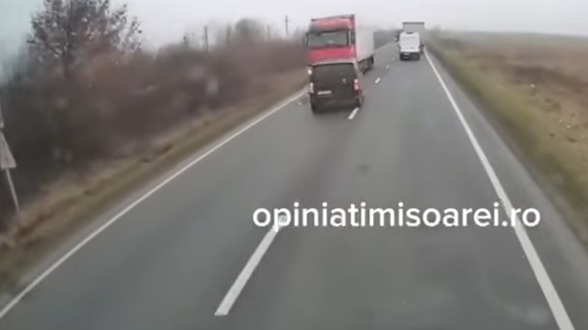 ΠΑΟΚ: Η οπαδική εκδρομή που εξελίχθηκε σε ανείπωτη τραγωδία – Η στιγμή της φονικής σύγκρουσης του μίνι βαν με φορτηγό στη Ρουμανία