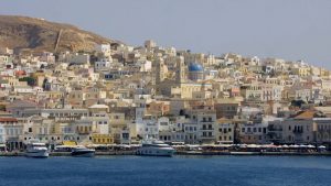 Σύρος: Εντοπίστηκε σορός γυναίκας στο λιμάνι της Ερμούπολης