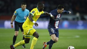 Στην Αθήνα ο Σισοκό – Περνάει από εξετάσεις και υπογράφει στο «τριφύλλι» για 6+12 μήνες