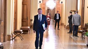 Γιάννης Στουρνάρας: “Σημείο καμπής το 2026 για την ελληνική οικονομία – Ζητούμενο η πολιτική σταθερότητα”