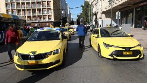 Νέα 48ωρη απεργία στις 20 Ιανουαρίου σχεδιάζουν οι οδηγοί ταξί