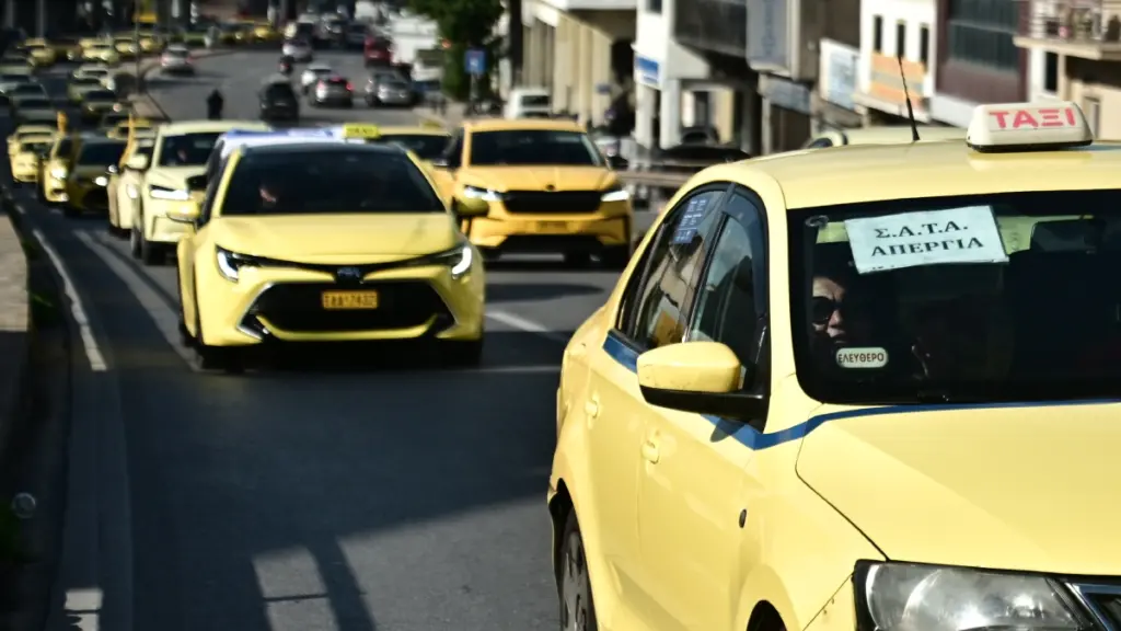 Χωρίς ταξί από αύριο Αττική και Θεσσαλονίκη – Τα αιτήματα του κλάδου