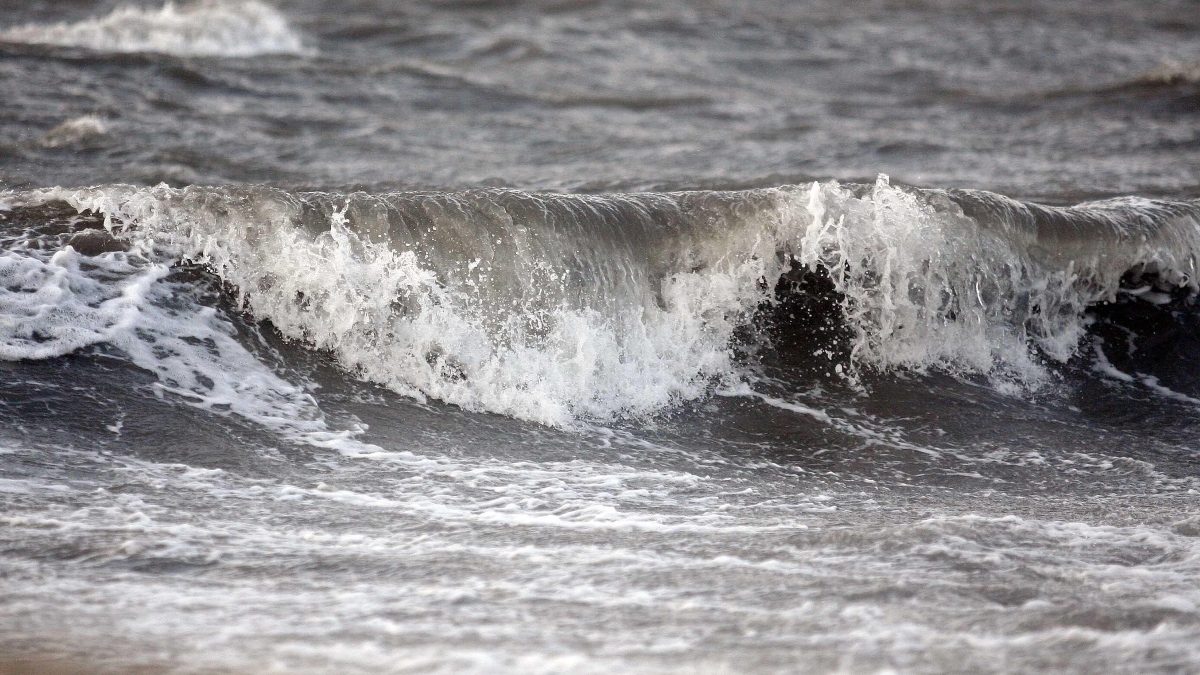 Απαγόρευση απόπλου στο Ιόνιο λόγω θυελλωδών ανέμων