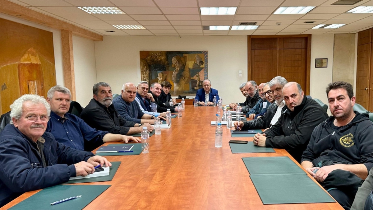 Θεοδωρικάκος: “Με νομοθετική πρωτοβουλία ενισχύουμε την λειτουργία των λαϊκών αγορών προς όφελος των καταναλωτών”