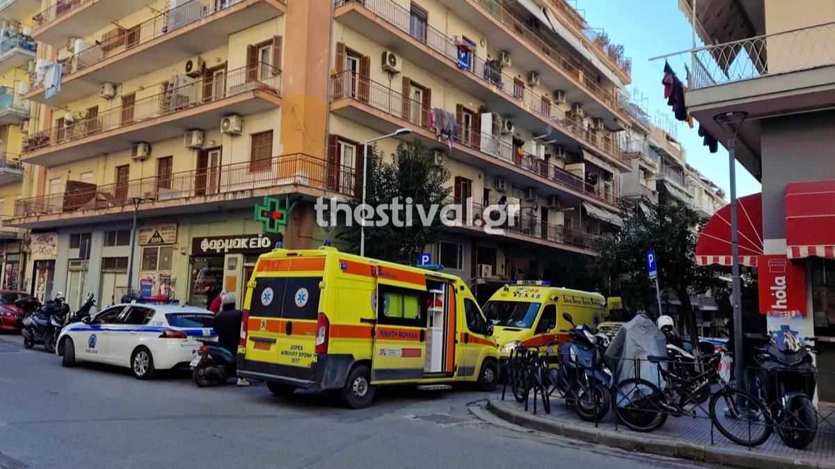 Τραγωδία στην Θεσσαλονίκη: Νεκρή μία 48χρονη που έπεσε από μπαλκόνι πολυκατοικίας