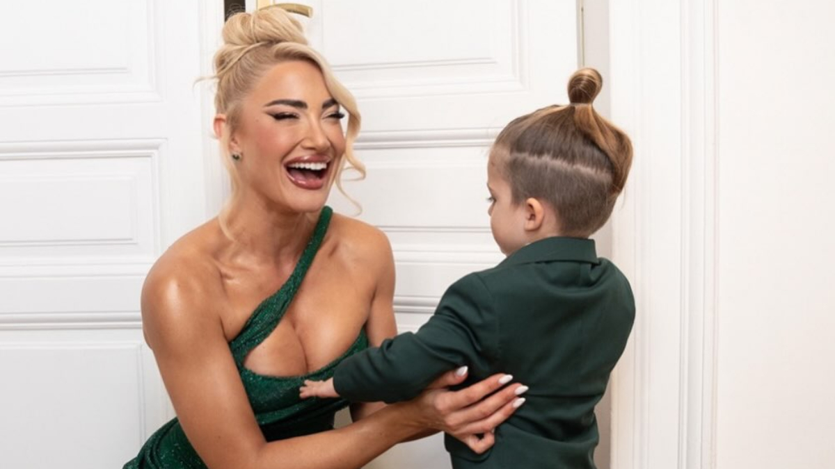 Ιωάννα Τούνη: «Έχει γενέθλια ο γιος μου – Στενοχωριέμαι όμως γιατί είναι Αθήνα με τον μπαμπά του»