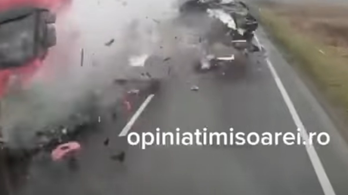 Ρουμανία: Τροχαίο δυστύχημα με οπαδούς του ΠΑΟΚ που πήγαιναν στη Γαλλία – Αναφορές για 7 νεκρούς (βίντεο)