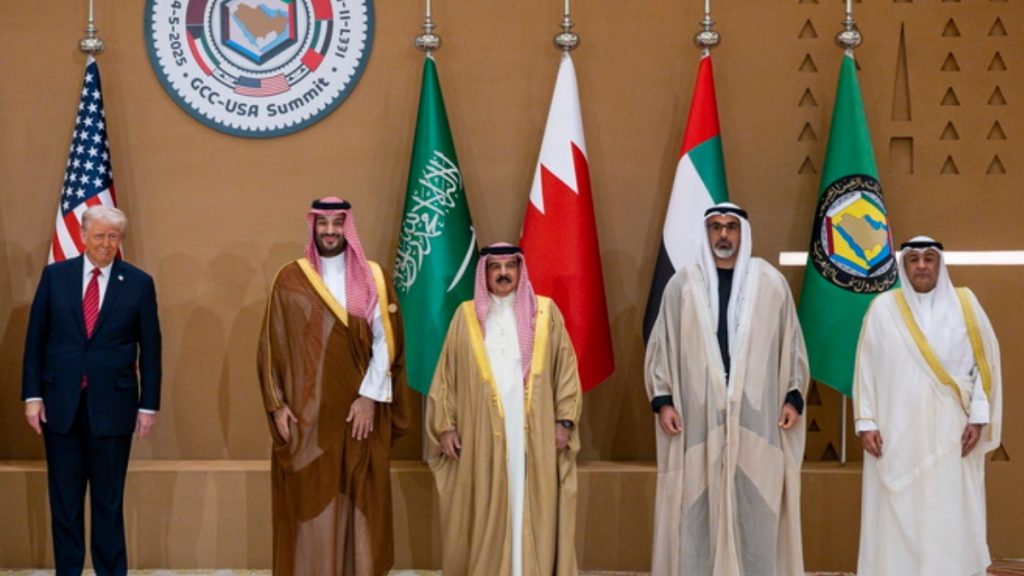 Πώς οι χώρες του Κόλπου κατάφεραν να πείσουν τον Τραμπ να δώσει άλλη μία ευκαρία στο Ιράν και πώς ωφελείται το Ισραήλ