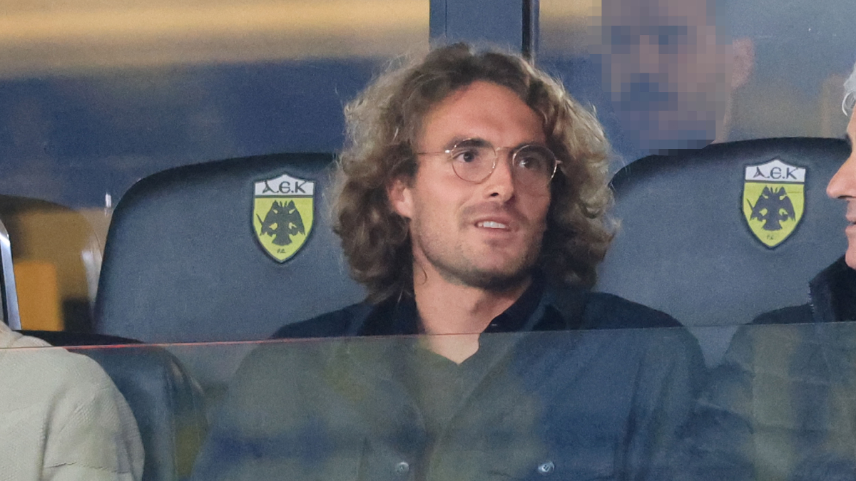 Στέφανος Τσιτσιπάς: Χώρισε από την νέα του σύντροφο; Οι φωτογραφίες της με άλλον άνδρα (vid)