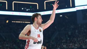 Παναθηναϊκός AKTOR – Ολυμπιακός 82-87: Έβαψε «ερυθρόλευκο» το ντέρμπι με τριάδα «φωτιά»