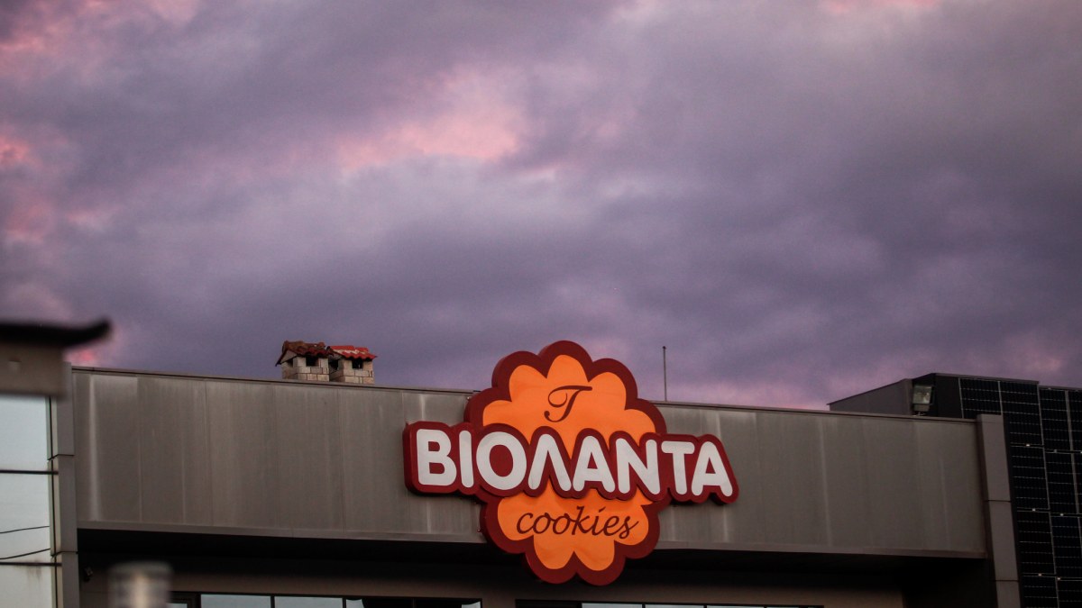 Ποιος είναι ο ιδιοκτήτης της “Βιολάντα”, Κωνσταντίνος Τζιωρτζιώτης – Πώς έγινε μεγάλος “παίκτης” του μπισκότου