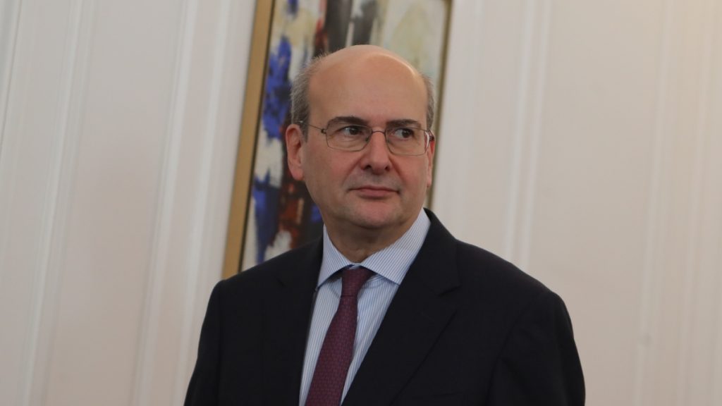 Χατζηδάκης: “Η κυβέρνηση κατέβαλε στους αγρότες 3,8 δισ. ευρώ μέσα στο 2025 – Δεν δικαιολογείται να μην προσέρχονται σε διάλογο”