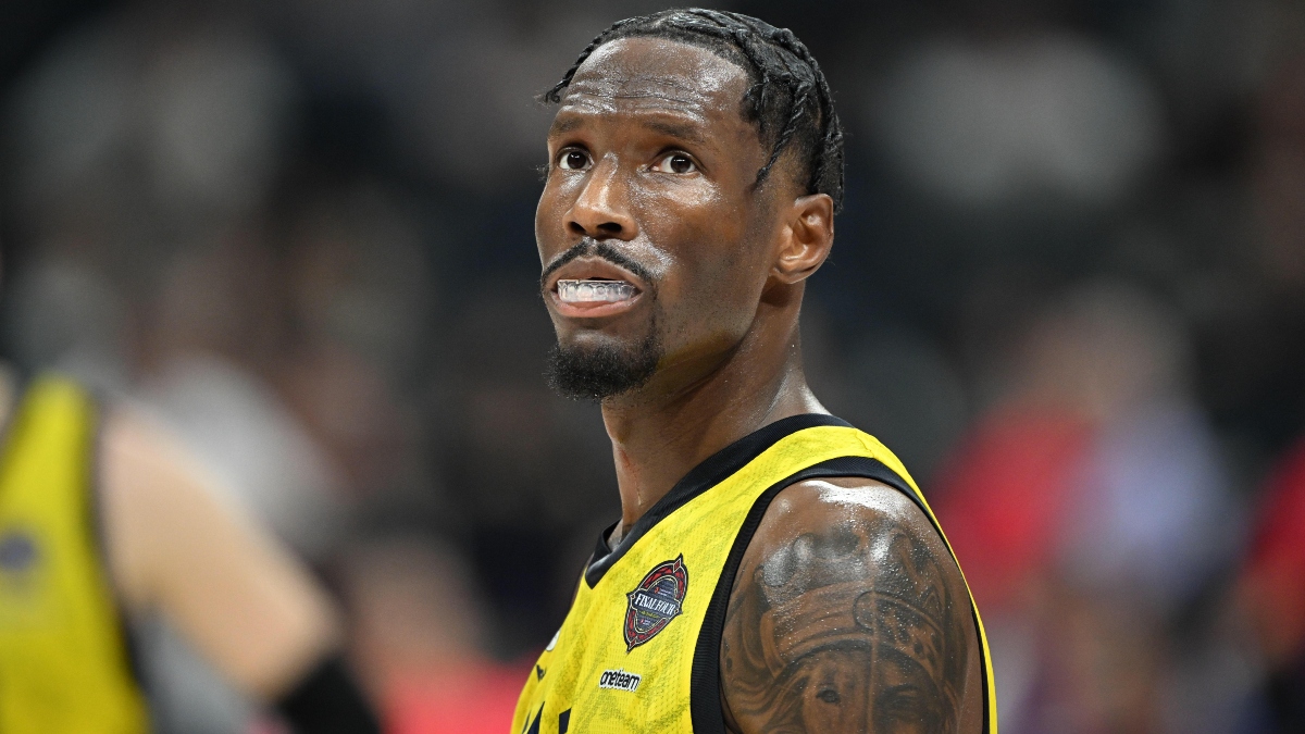 Χάποελ Τελ Αβίβ: Αύξησε την προσφορά για τον Χέις Ντέιβις – Στα 12 εκατ. ανέρχεται το νέο ποσό