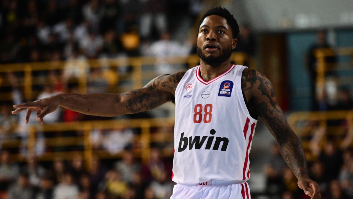 Ταϊρίκ Τζόουνς: Απέφυγε τα χειρότερα ο Αμερικάνος – Δεν θα αγωνιστεί με το Μαρούσι