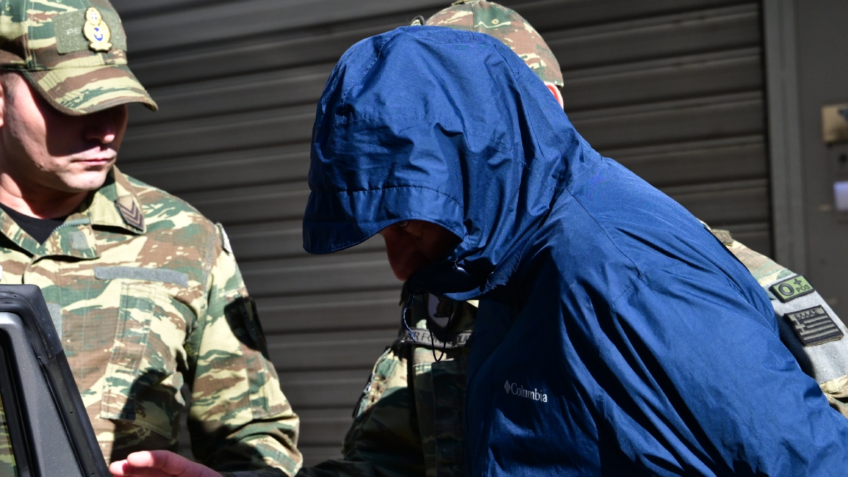 Κατάσκοπος για 3 χρόνια ο σμήναρχος – Σήμερα η απολογία του, τι θα ισχυριστεί για την επαφή με τους Κινέζους