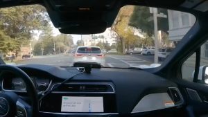 Έρχονται τα ταξί χωρίς οδηγό στο Ηνωμένο Βασίλειο – Πότε θα κυκλοφορήσουν (βίντεο)