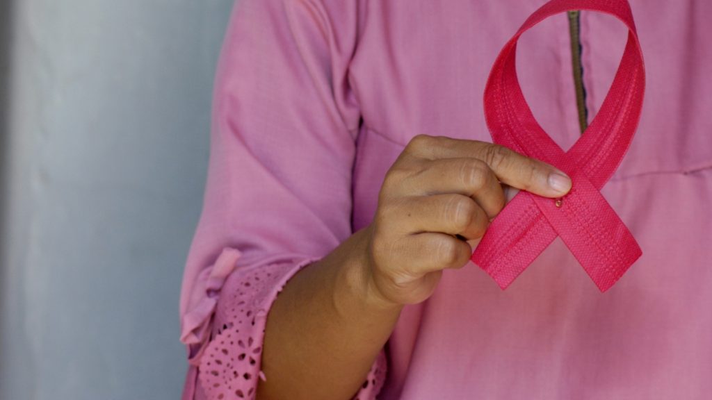 Η ζωή μετά τη διάγνωση: Πώς ο καρκίνος αλλάζει τα πάντα – και τι μας μαθαίνει