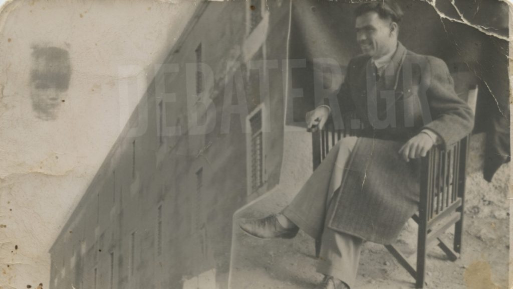 Συγκίνηση για τα ντοκουμέντα των “200”της Καισαριανής: “Αμέσως αναζήτησα το πρόσωπο του παππού μου” (Φωτογραφίες)