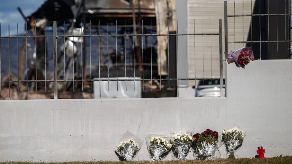 Βιολάντα: Ύποπτη διαρροή και στο εργοστάσιο της Λάρισας – Νέες καταγγελίες για τη δυσοσμία πριν τη φονική έκρηξη