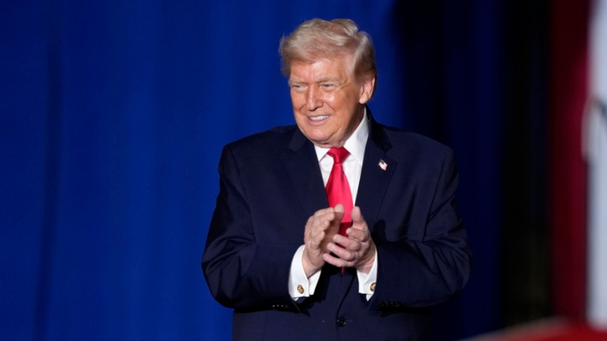 Τραμπ: “Πιο ισχυρές από ποτέ οι ελληνοαμερικανικές σχέσεις – Θέλω να επισκεφθώ την Ελλάδα”