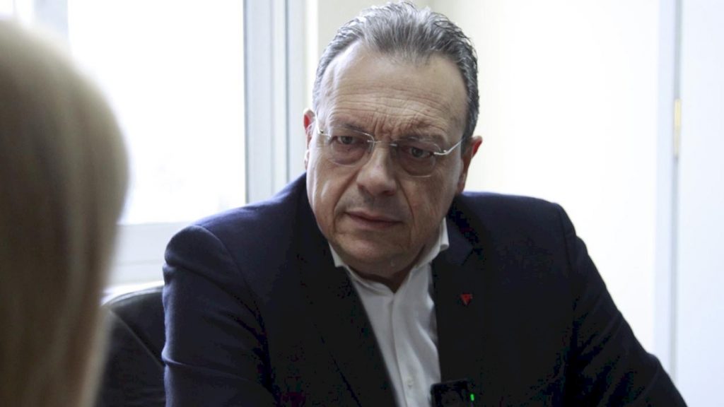 Φάμελλος: “Η κυβέρνηση υπερφορολογεί τους αδύναμους και προστατεύει τα καρτέλ”