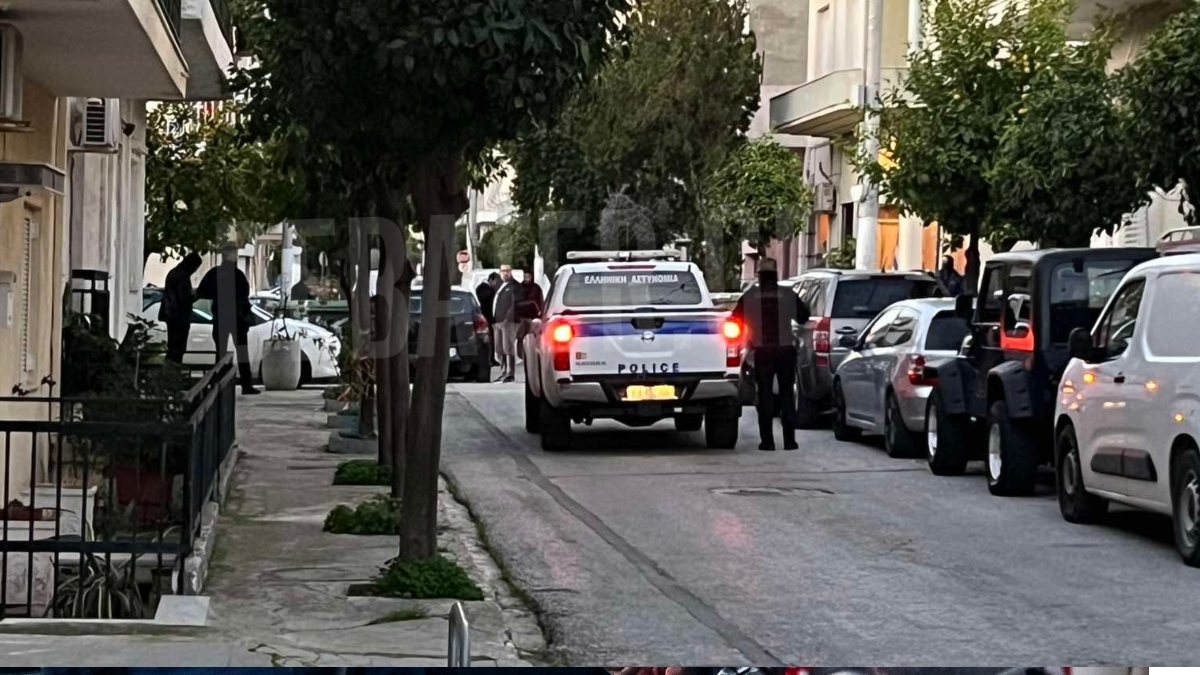 Έκρηξη χειροβομβίδας στον Κορυδαλλό: Πού στρέφονται οι έρευνες – “Στο ισόγειο βλέπουμε περίεργες δοσοληψίες”