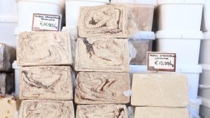 Χαλβάς: Το παραδοσιακό superfood της Σαρακοστής και τα οφέλη του