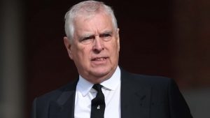 Ζαμπούνης: “Ιστορικό γεγονός” η σύλληψη του Άντριου – Η “παρεκκλίνουσα συμπεριφορά” και η αδυναμία που του είχε η Ελισάβετ