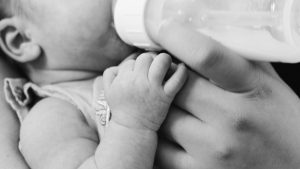 Γαλλία: Βρέθηκε για πρώτη φορά η τοξίνη κερεουλίδη σε βρέφος μετά την κατανάλωση γάλακτος