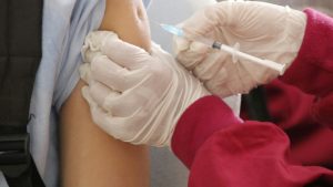 Ένα και μόνο εμβόλιο προστατεύει από πολλές αναπνευστικές λοιμώξεις