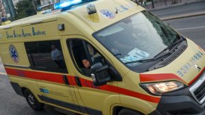 Ελευσίνα: Το μοιραίο λάθος της 44χρονης που σκότωσε τη μητέρα της – “Έκλαιγαν και προσπαθούσαν να τη σώσουν”