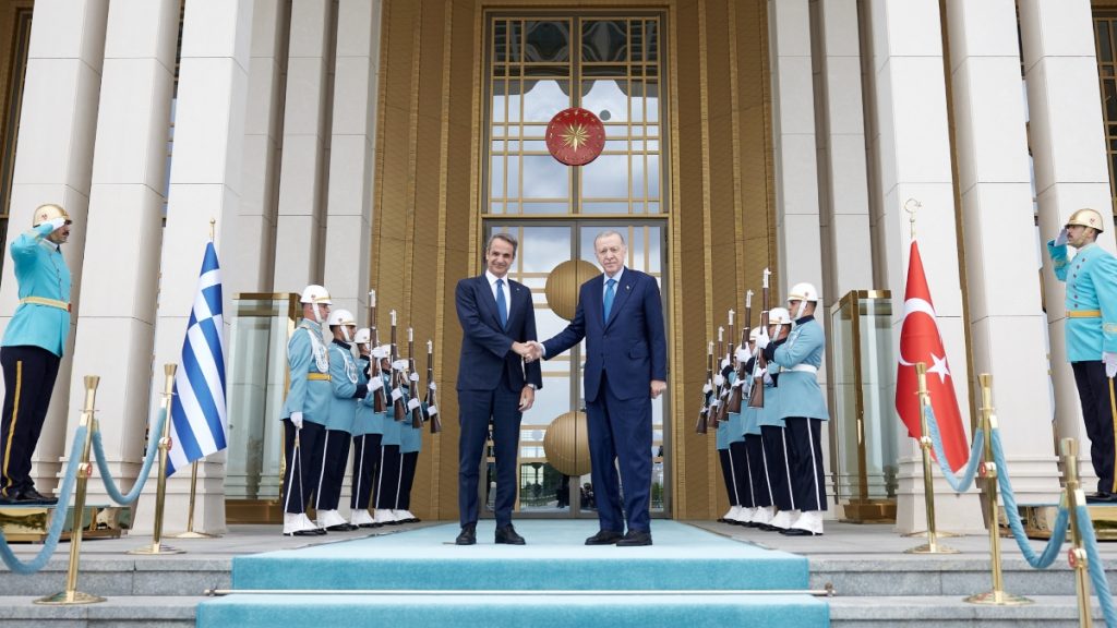 Σήμερα στην Άγκυρα η συνάντηση Μητσοτάκη-Ερντογάν με στόχο τα “ήρεμα νερά” – Η ατζέντα και οι “κόκκινες γραμμές”