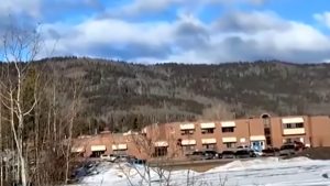 Καναδάς: Άγνωστο το κίνητρο του μακελειού  σε γυμνάσιο, “κλείσαμε την πόρτα με θρανία” – Τι ξέρουμε για την ύποπτη