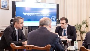 Μητσοτάκης: “Τέλη Μαρτίου η απόφαση για τη νέα αύξηση στον κατώτατο μισθό”