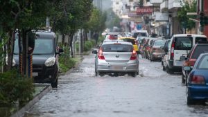 “Red Code” σε Αχαΐα και Ηλεία λόγω κινδύνου για πλημμύρες – Ποιες άλλες περιοχές θα επηρεάσει η 48ωρη διπλή κακοκαιρία