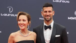 Από το λύκειο στην… αιωνιότητα: 6 celebrities που παντρεύτηκαν τον παιδικό τους έρωτα (Pics)