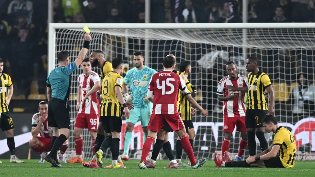 ΑΕΚ – Ολυμπιακός 1-1: Πέναλτι στις καθυστερήσεις σφράγισε την ισοπαλία