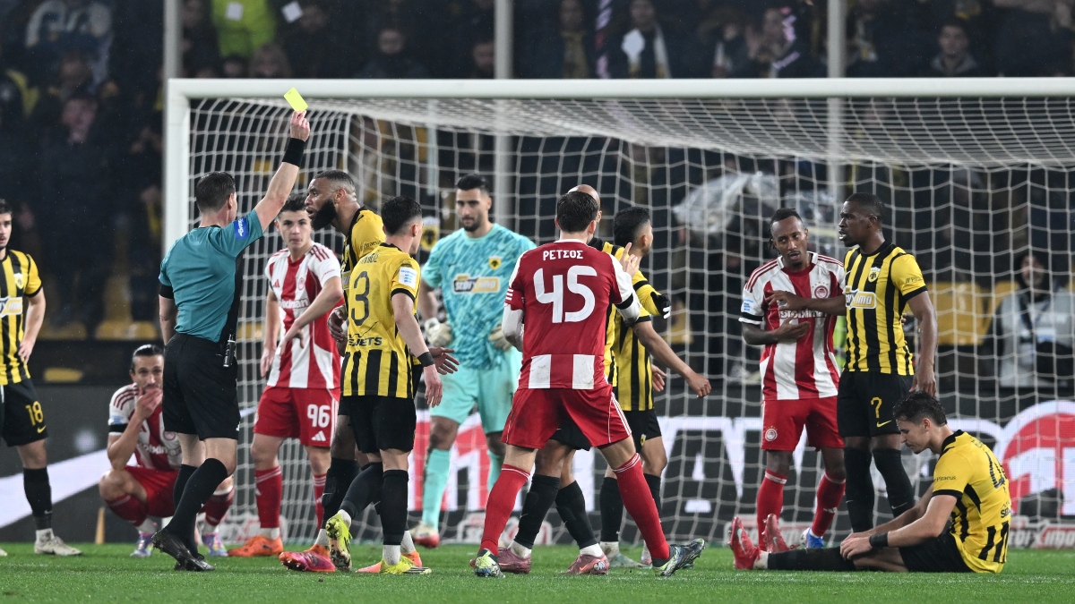 ΑΕΚ – Ολυμπιακός 1-1: Πέναλτι στις καθυστερήσεις σφράγισε την ισοπαλία