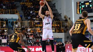 Ολυμπιακός – ΑΕΚ 81-67:  Εύκολα στα ημιτελικά του Κυπέλλου Ελλάδας οι «ερυθρόλευκοι» – «Πονοκέφαλος» με Τζόουνς